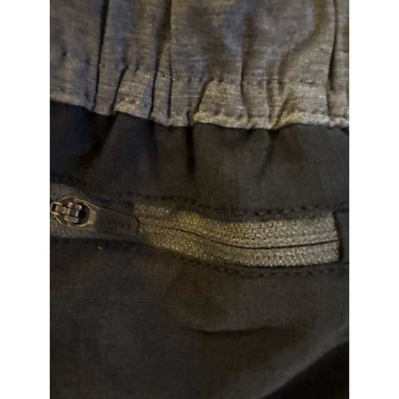 Vuori Men's Banks Athletic/Swim Shorts Size S - Picture 6 of 10